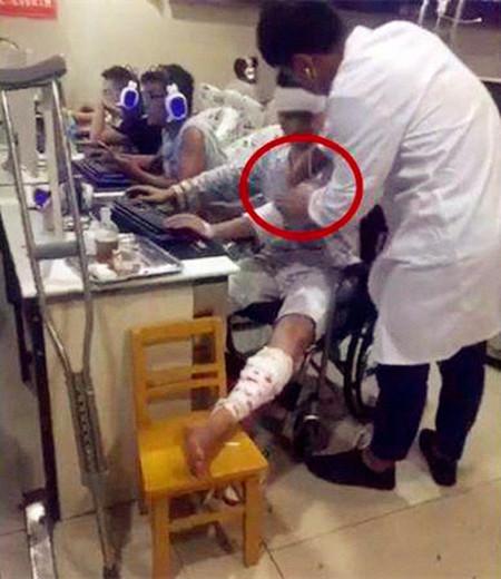 第四条腿游戏安装下载 